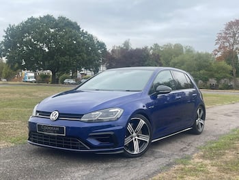 Used Volkswagen Golf 2017 for sale - 79712608: Photo