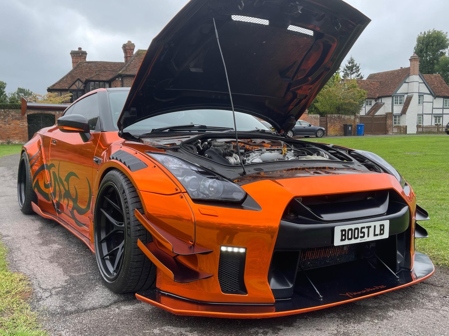 Used Nissan GT-R 2010 for sale - 77538344: Photo 11