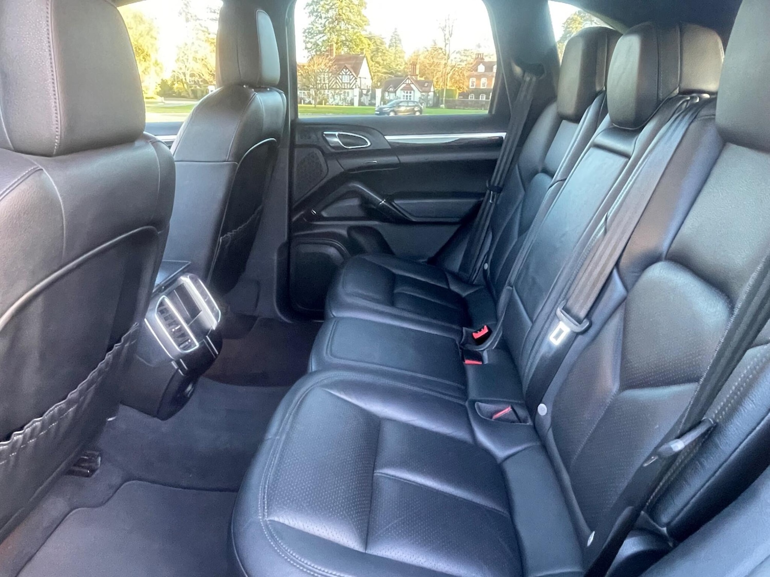 Used Porsche Cayenne 2015 for sale - 76522099: Photo 17