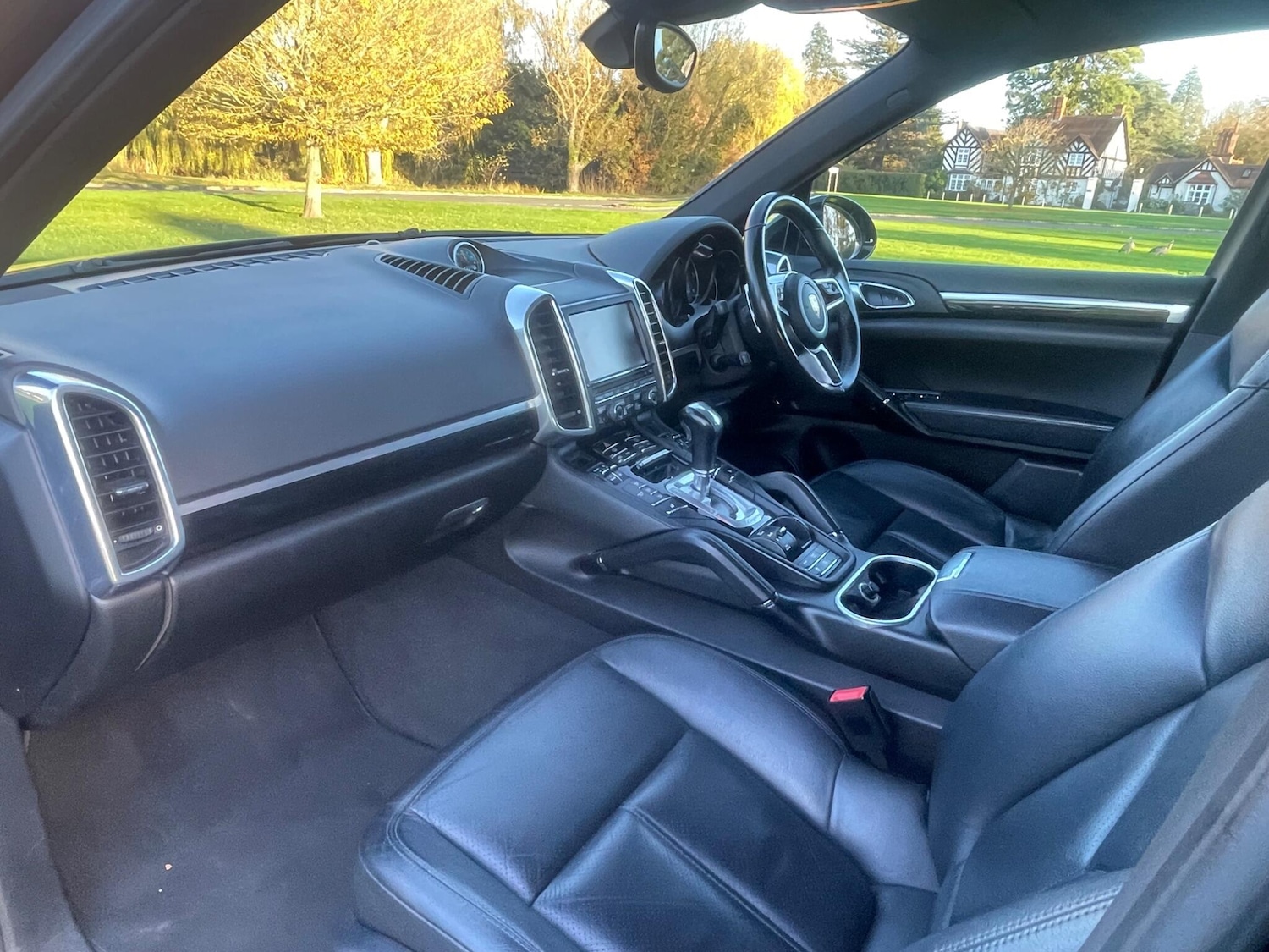 Used Porsche Cayenne 2015 for sale - 76522099: Photo 26