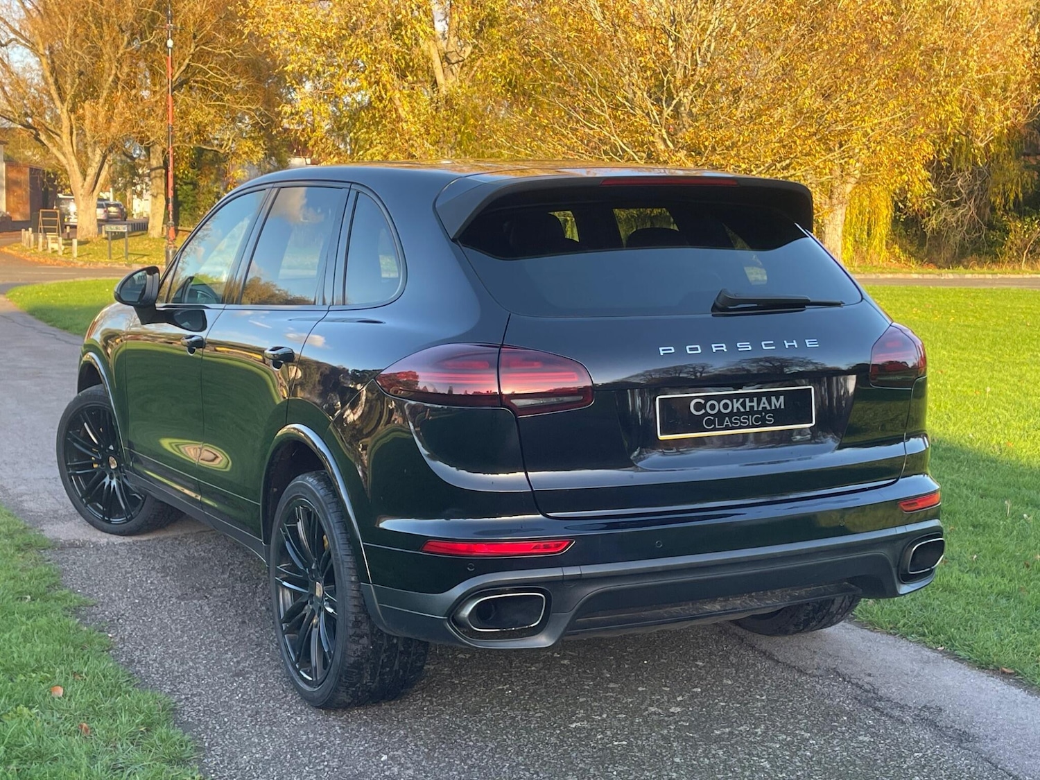 Used Porsche Cayenne 2015 for sale - 76522099: Photo 4