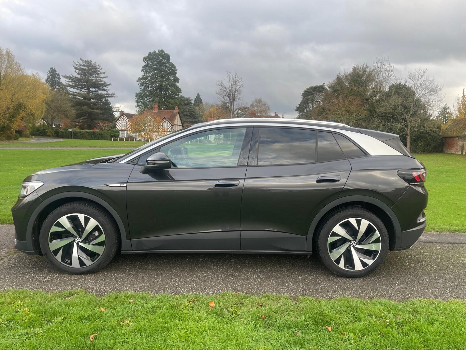 Used Volkswagen ID.4 2021 for sale - 76514491: Photo 10