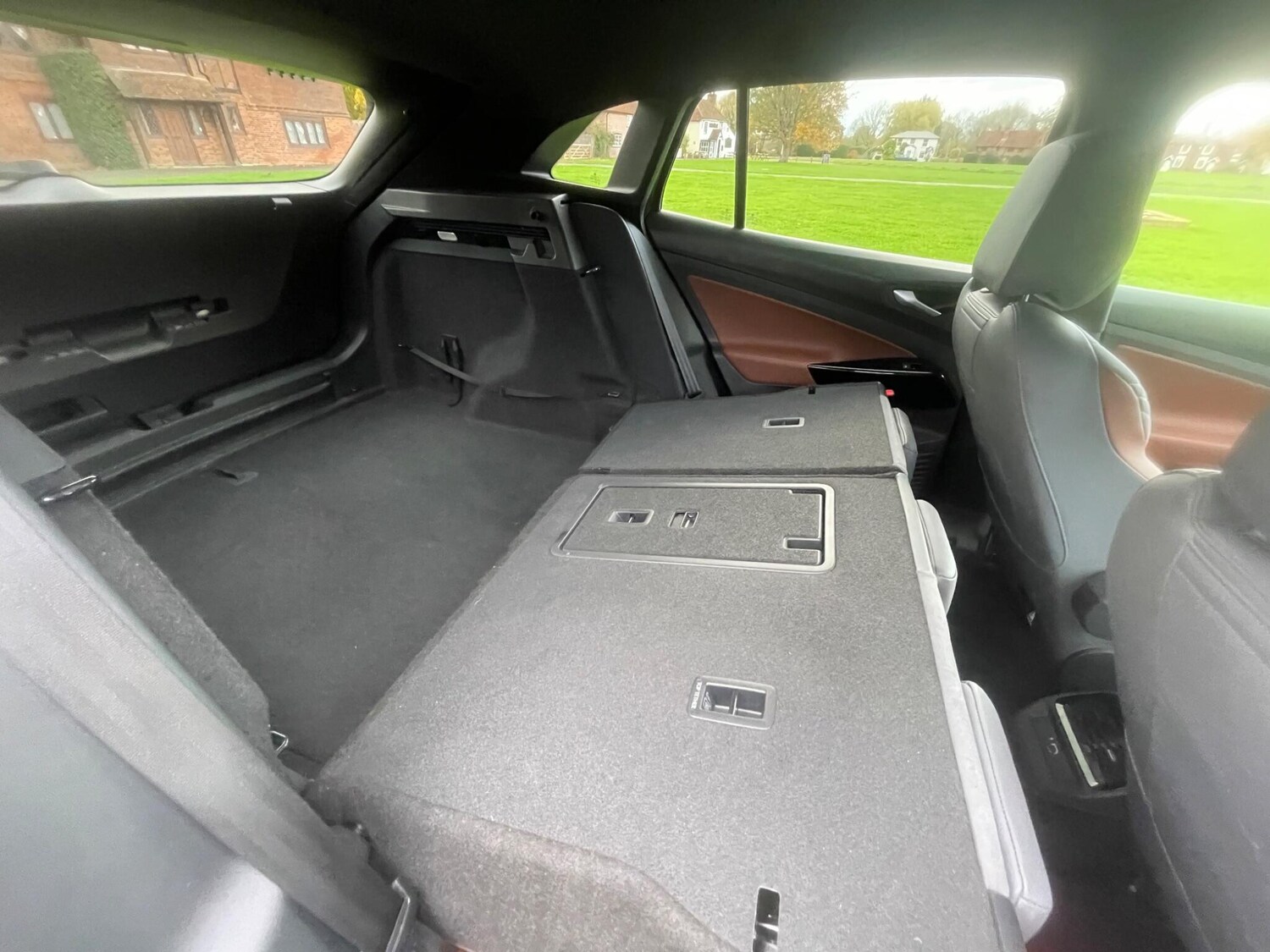 Used Volkswagen ID.4 2021 for sale - 76514491: Photo 20