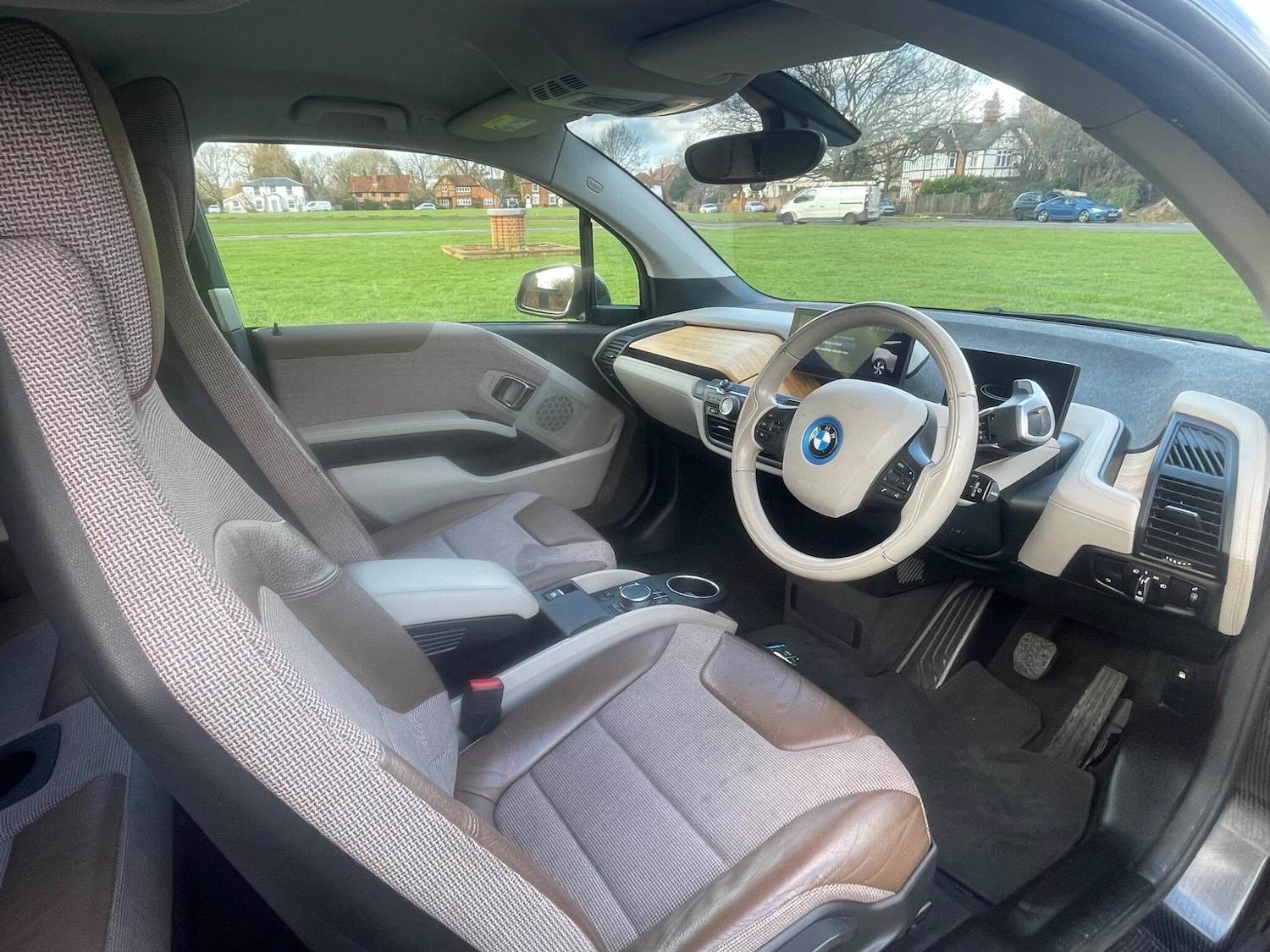 Used BMW i3 2019 for sale - 77291818: Photo 14