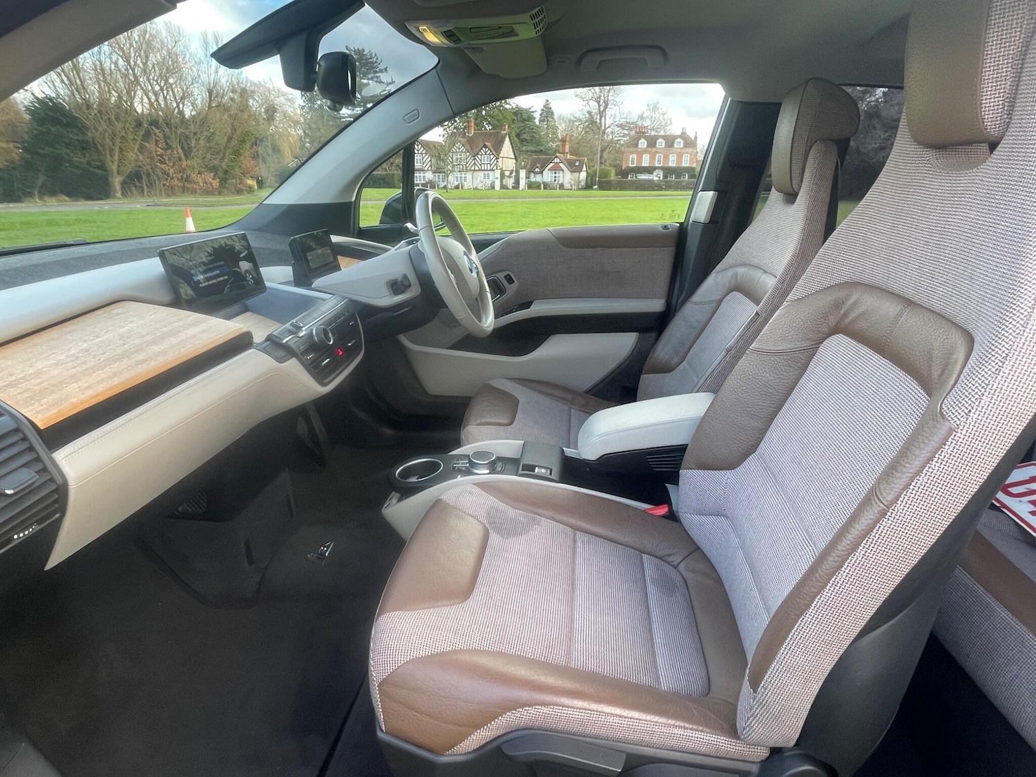 Used BMW i3 2019 for sale - 77291818: Photo 25