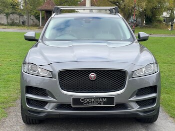 Used Jaguar F-Pace 2019 for sale - 76592312: Photo