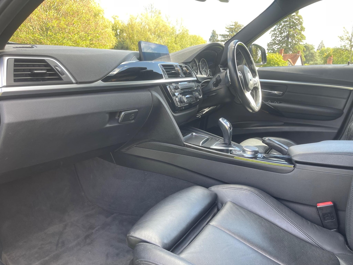 Used BMW 3 Series 2019 for sale - 76592839: Photo 23