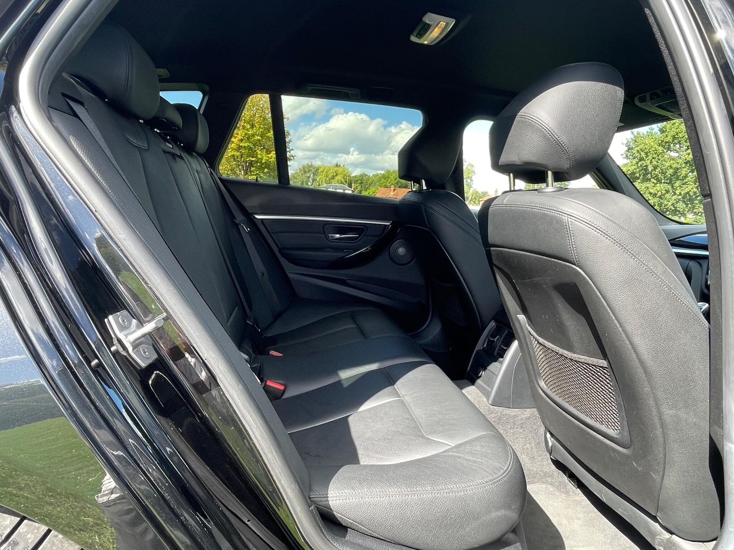 Used BMW 3 Series 2019 for sale - 76592839: Photo 26