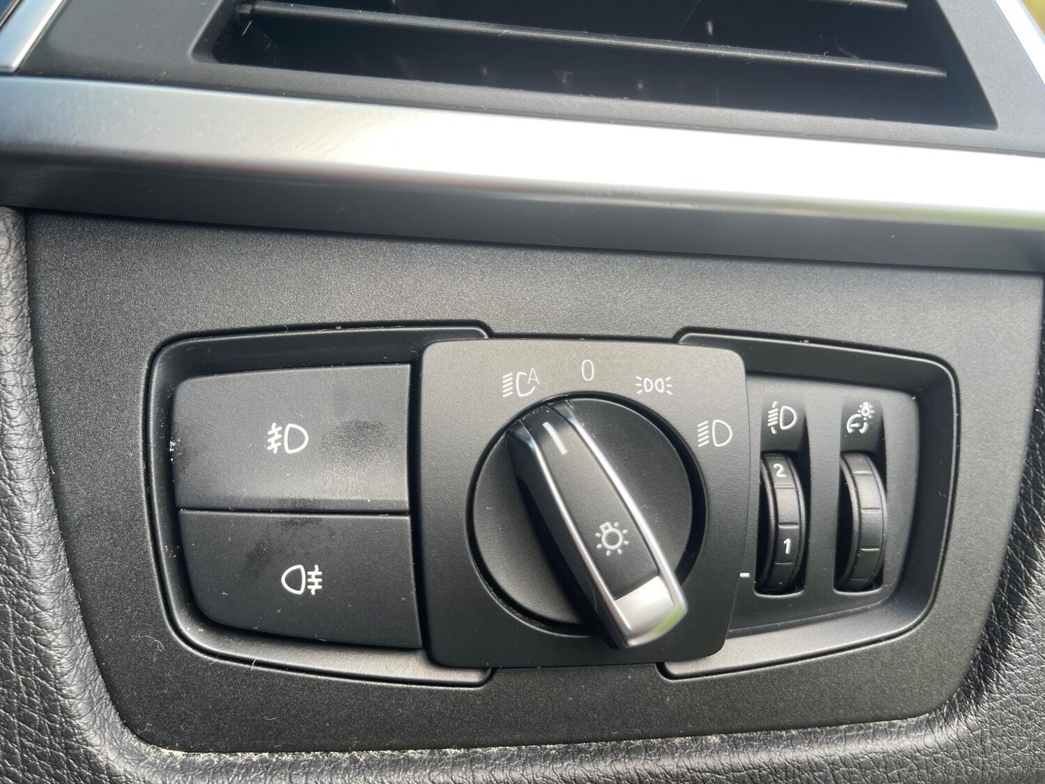 Used BMW 3 Series 2019 for sale - 76592839: Photo 30