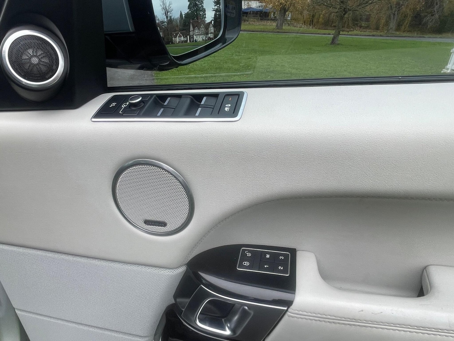 Used Land Rover Range Rover 2015 for sale - 76886736: Photo 20