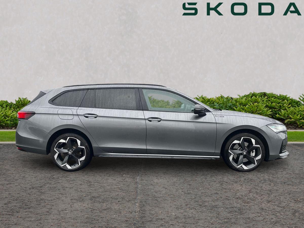 Used Skoda Superb 2025 for sale - 77542121: Photo 5