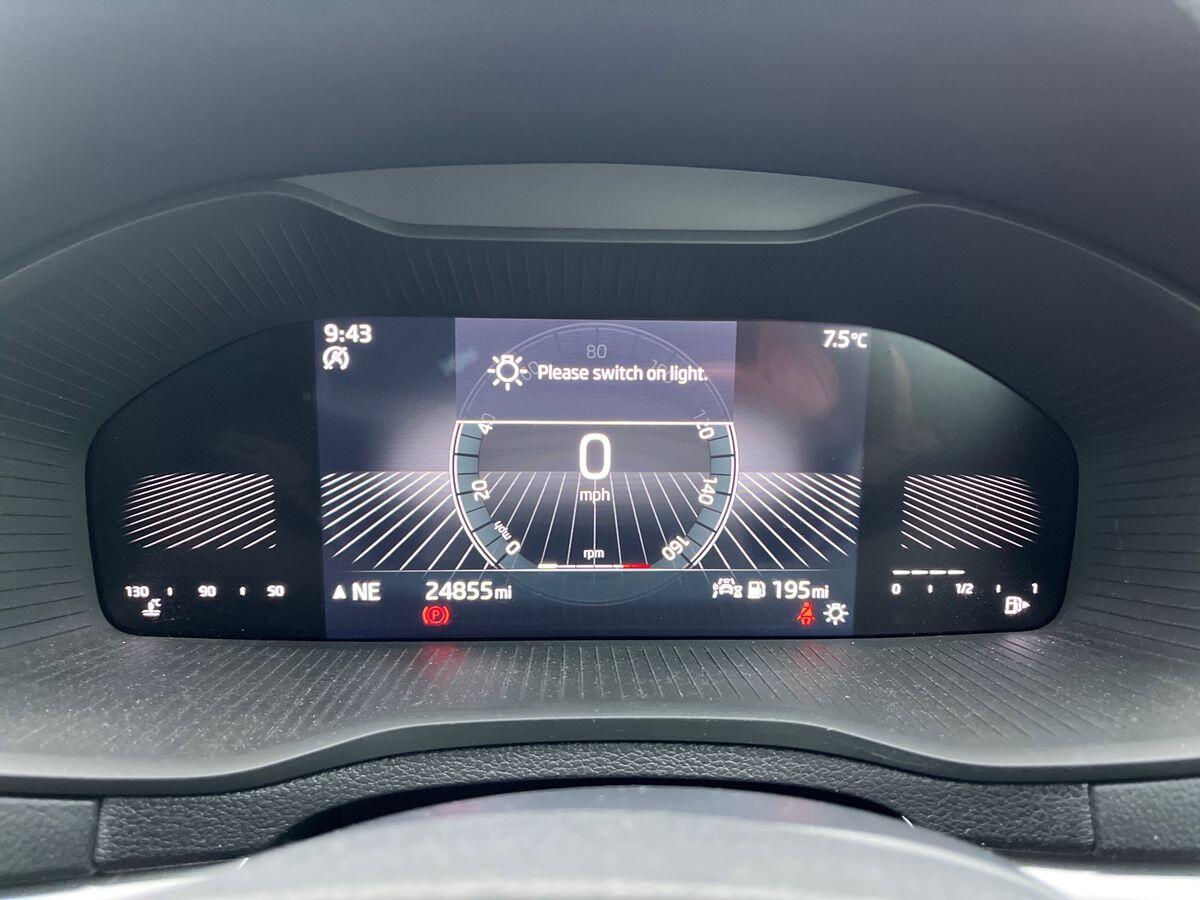 Used Skoda Karoq 2023 for sale - 77541937: Photo 24