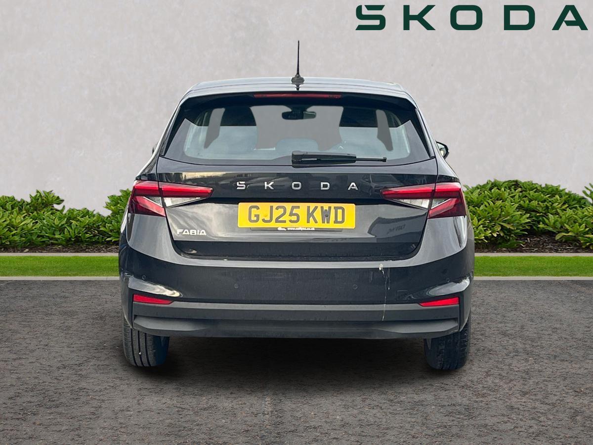 Used Skoda Fabia 2025 for sale - 76680253: Photo 4