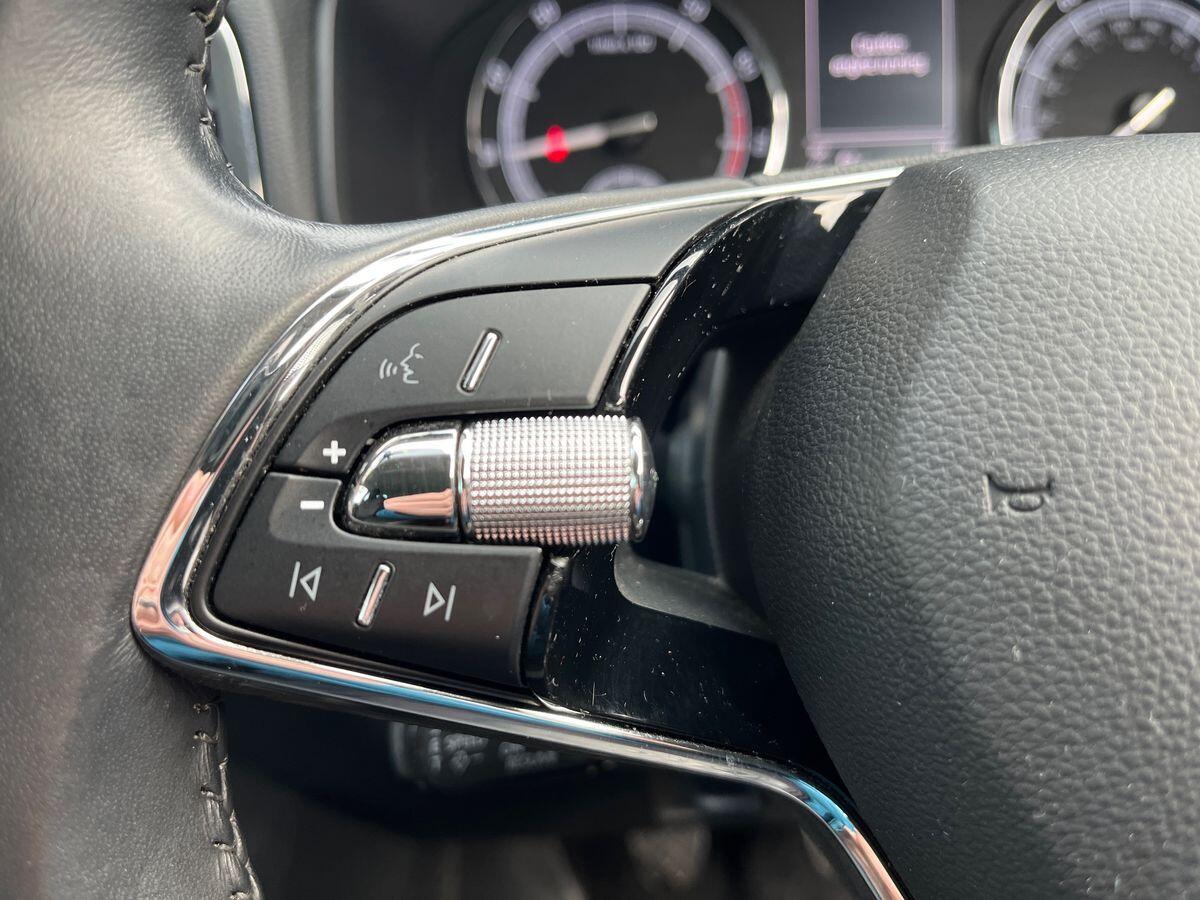 Used Skoda Karoq 2021 for sale - 76674394: Photo 21