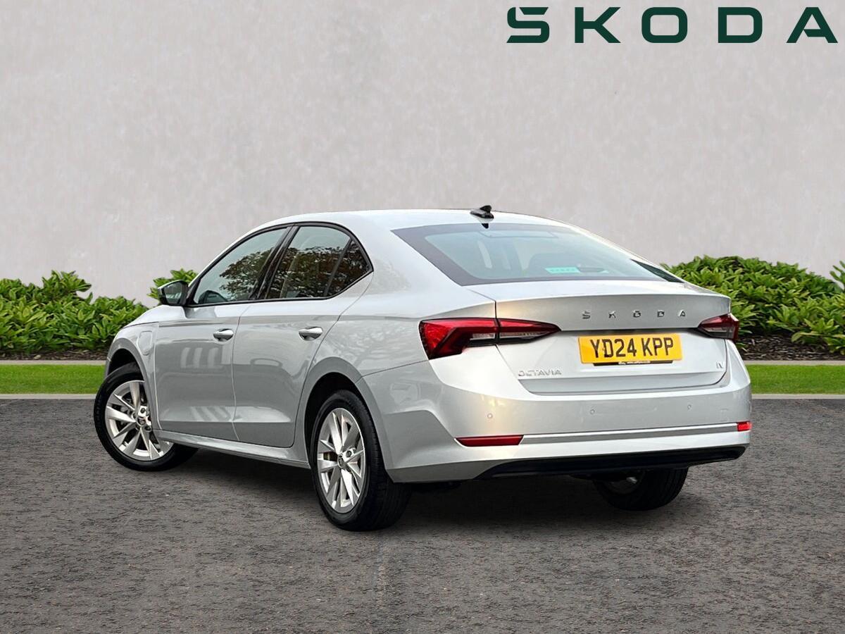 Used Skoda Octavia 2024 for sale - 76677305: Photo 2