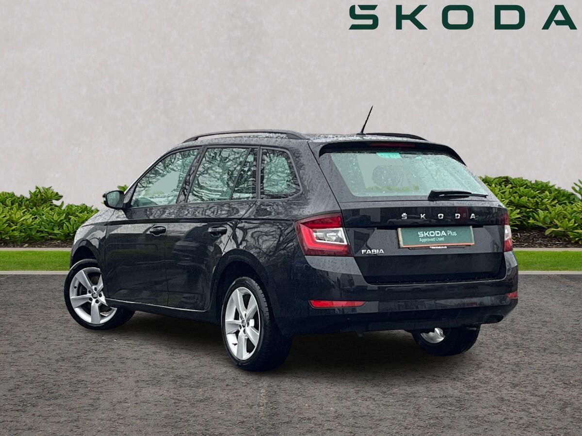 Used Skoda Fabia 2021 for sale - 77541923: Photo 2