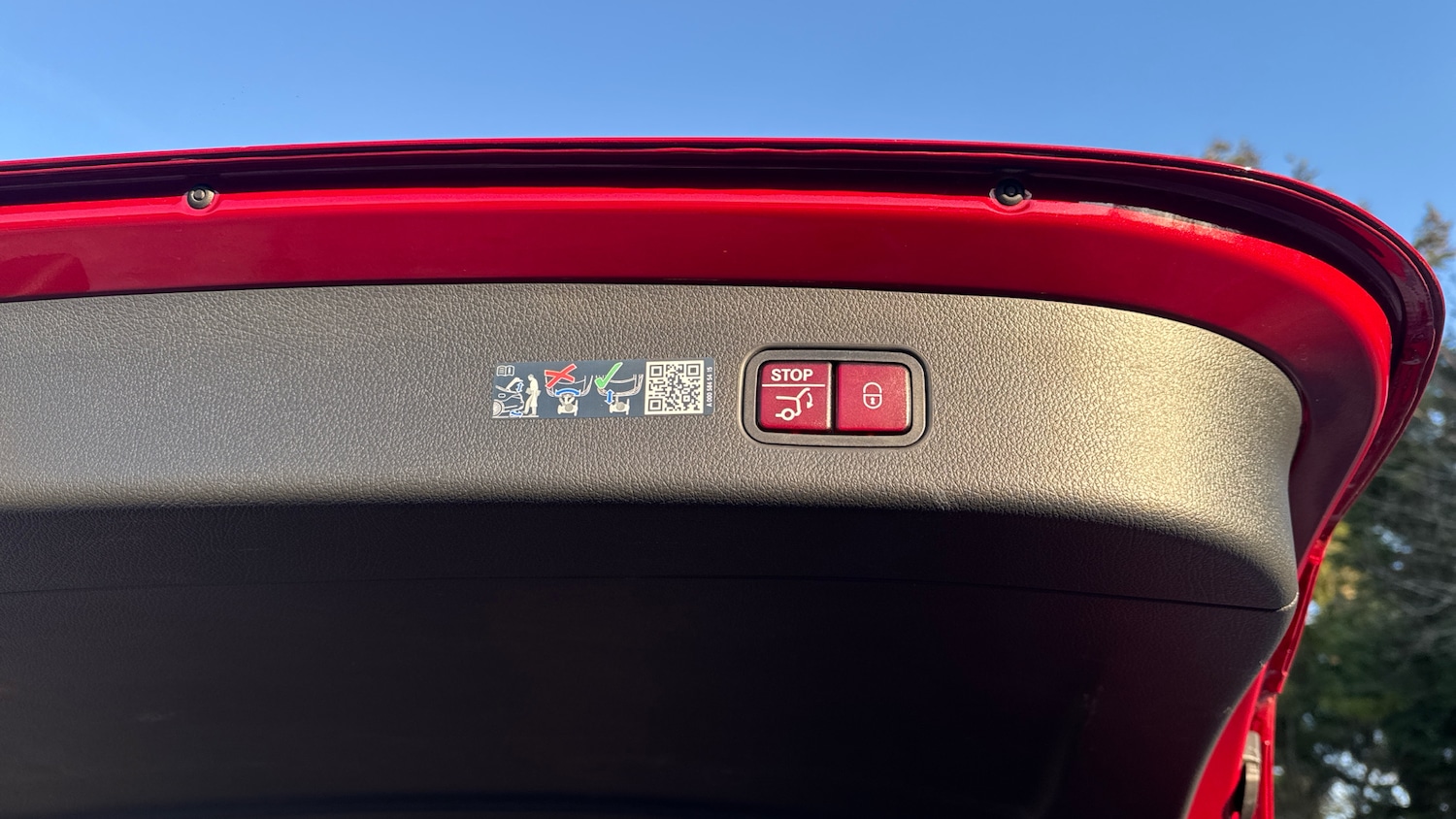 Used Mercedes-Benz GLC 2024 for sale - 77077245: Photo 31