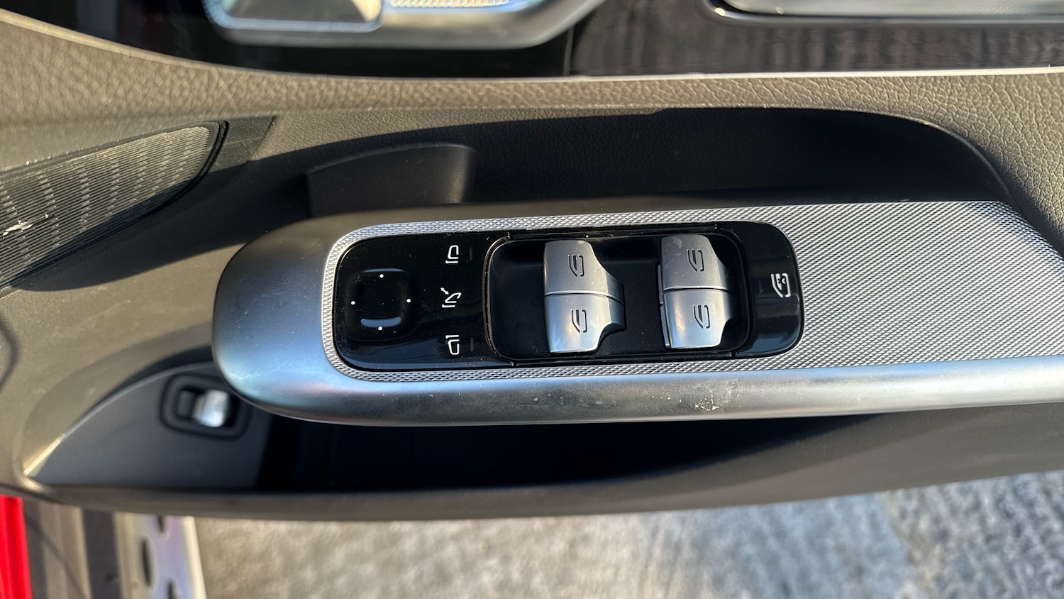 Used Mercedes-Benz GLC 2024 for sale - 77077245: Photo 36