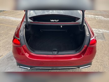 Used Mercedes-Benz E Class 2024 for sale - 76451815: Photo