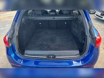 Used Mercedes-Benz C Class 2023 for sale - 76428623: Photo