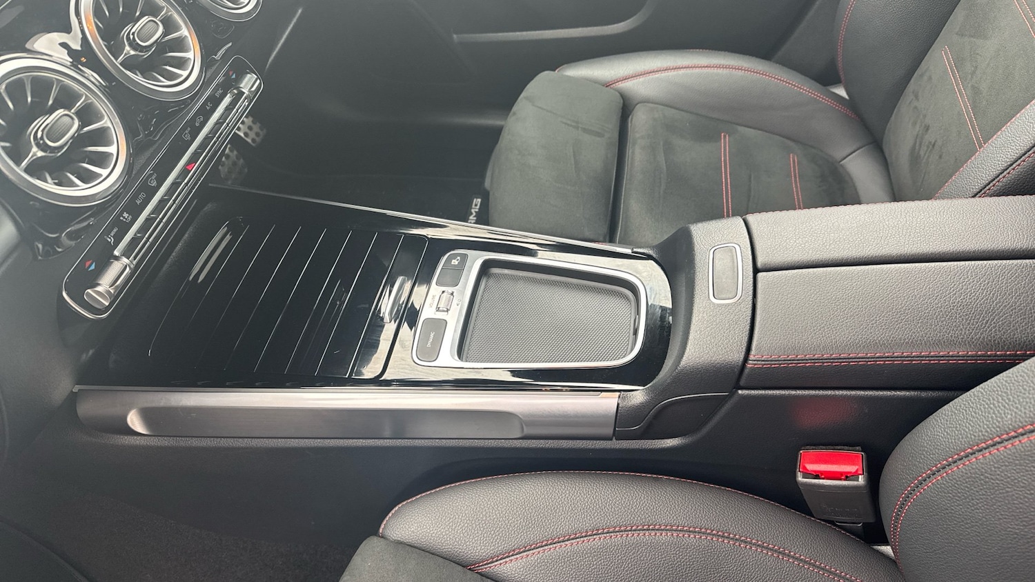 Used Mercedes-Benz GLB 2024 for sale - 77035742: Photo 13