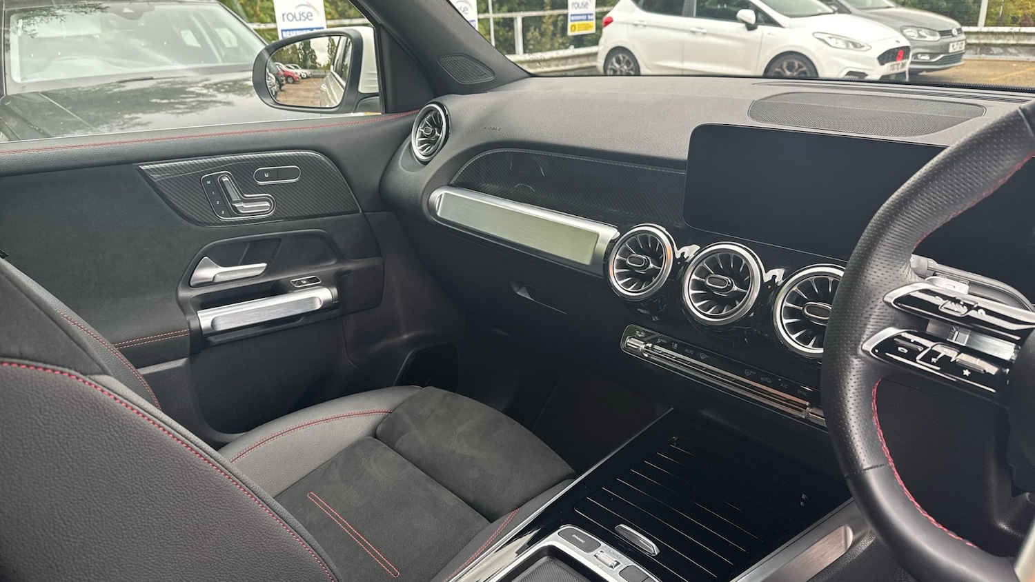 Used Mercedes-Benz GLB 2024 for sale - 77035742: Photo 14