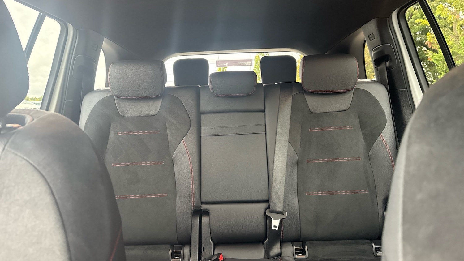 Used Mercedes-Benz GLB 2024 for sale - 77035742: Photo 15