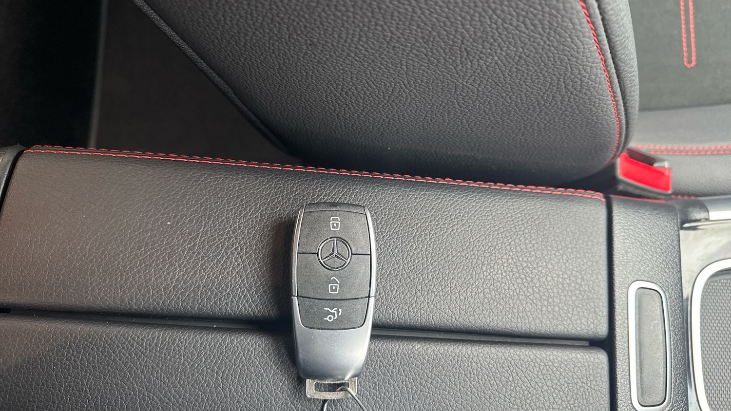 Used Mercedes-Benz GLB 2024 for sale - 77035742: Photo 19