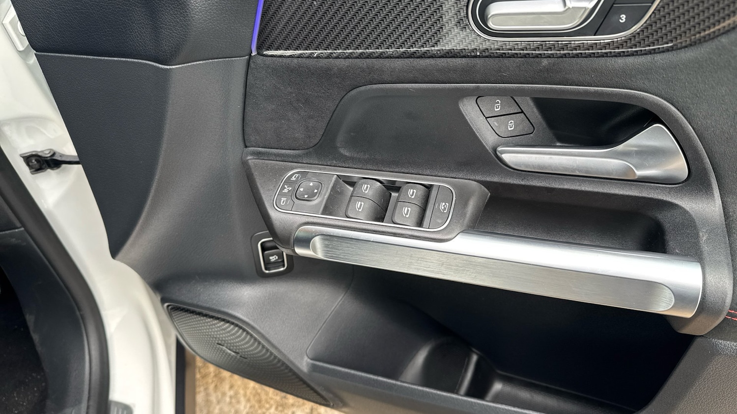 Used Mercedes-Benz GLB 2024 for sale - 77035742: Photo 33