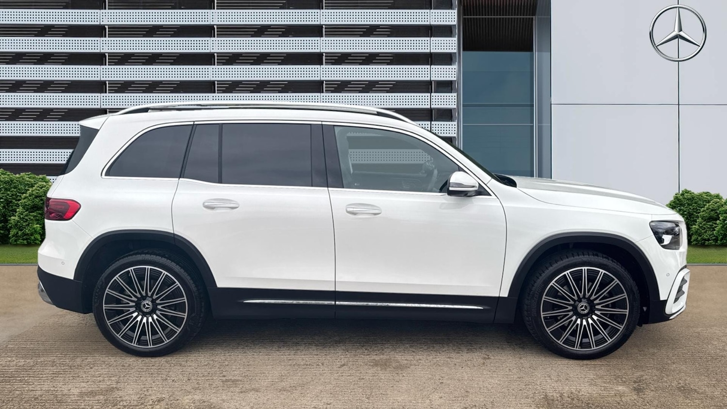 Used Mercedes-Benz GLB 2024 for sale - 77035742: Photo 5