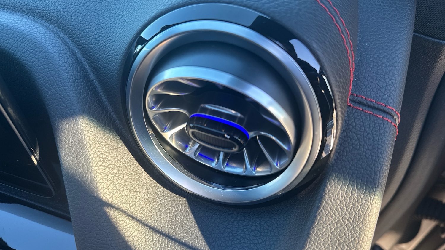 Used Mercedes-Benz EQA 2024 for sale - 77036601: Photo 32