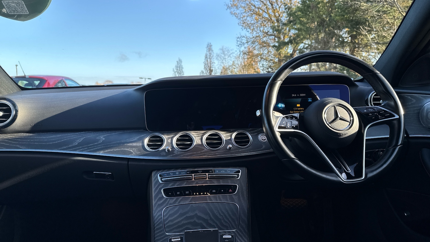 Used Mercedes-Benz E Class 2023 for sale - 76464402: Photo 10