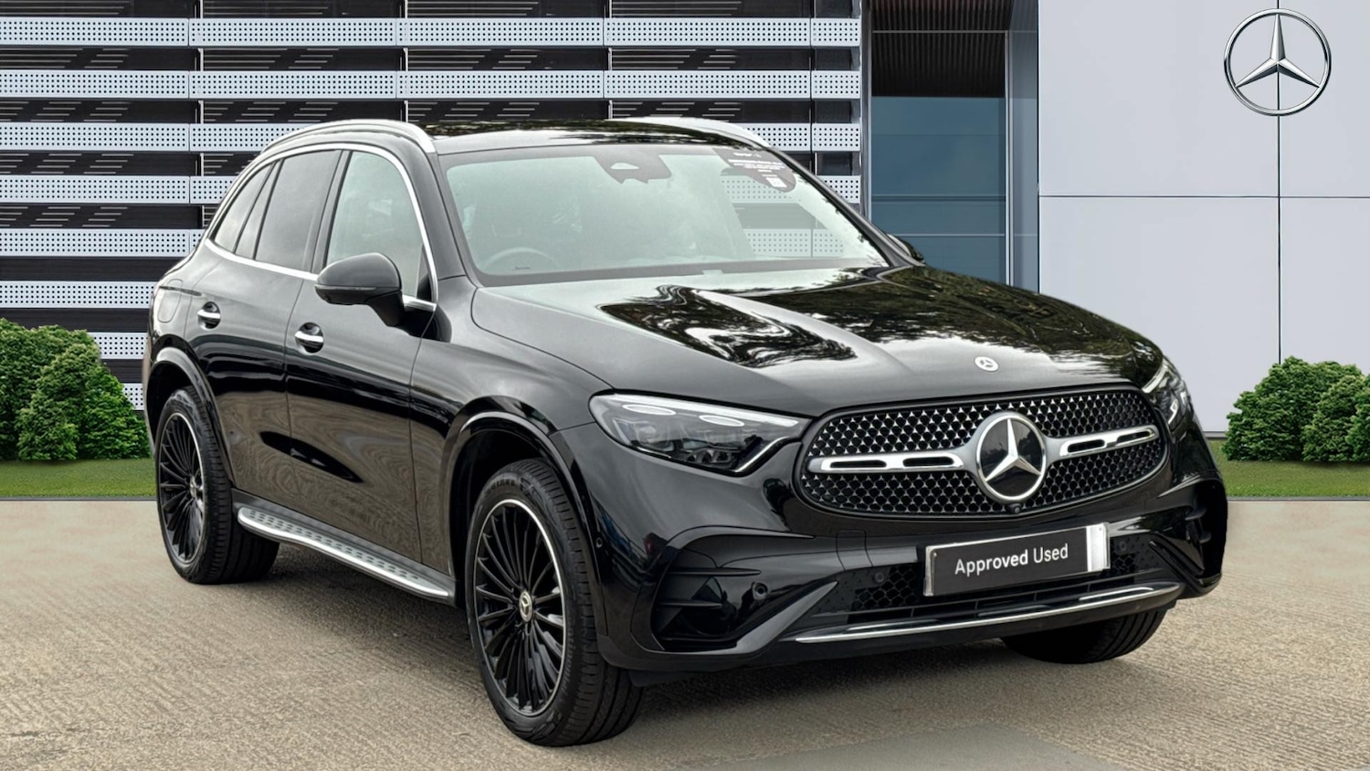 Used Mercedes-Benz GLC 2023 for sale - 76243529: Photo 1