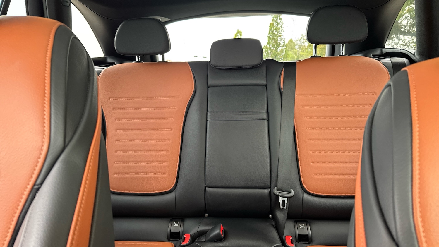 Used Mercedes-Benz GLC 2023 for sale - 76243529: Photo 15
