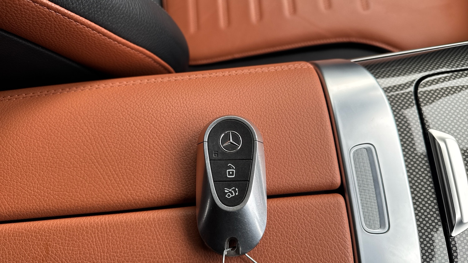 Used Mercedes-Benz GLC 2023 for sale - 76243529: Photo 20