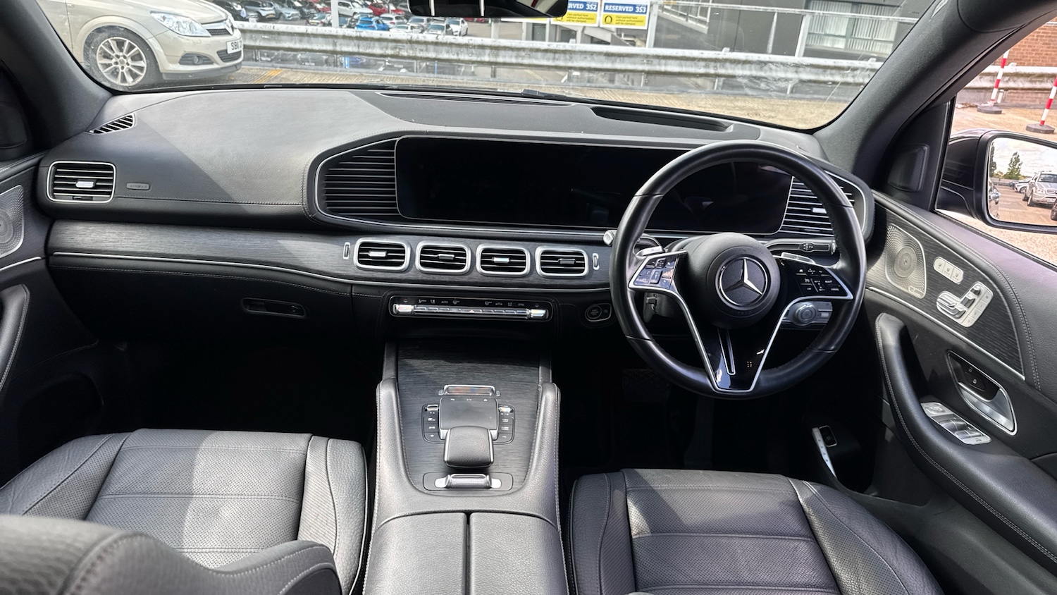 Used Mercedes-Benz GLE 2024 for sale - 76559876: Photo 10