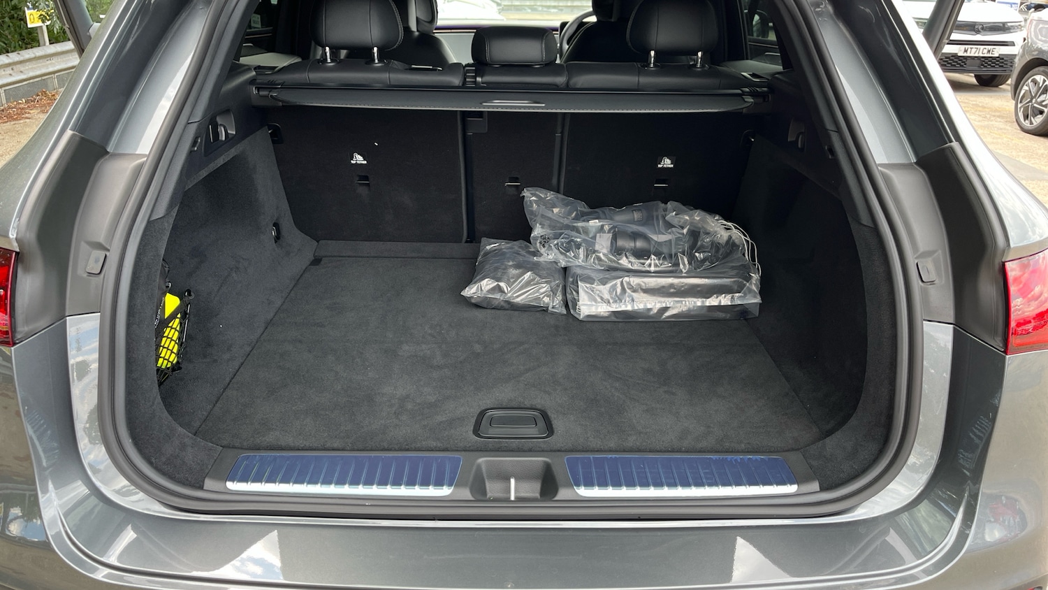 Used Mercedes-Benz EQA 2025 for sale - 76100868: Photo 4