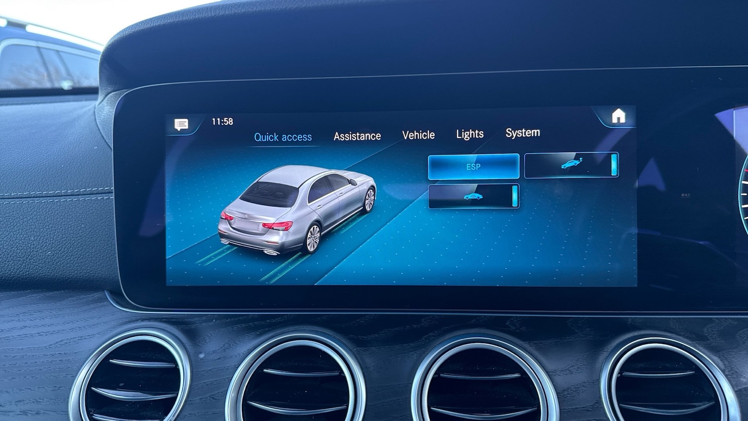 Used Mercedes-Benz E Class 2021 for sale - 77261333: Photo 39