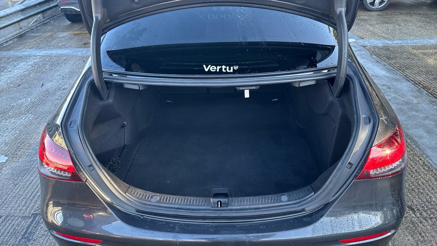 Used Mercedes-Benz E Class 2021 for sale - 77261333: Photo 4