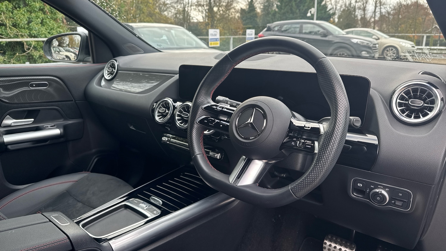 Used Mercedes-Benz GLA 2024 for sale - 76580623: Photo 11