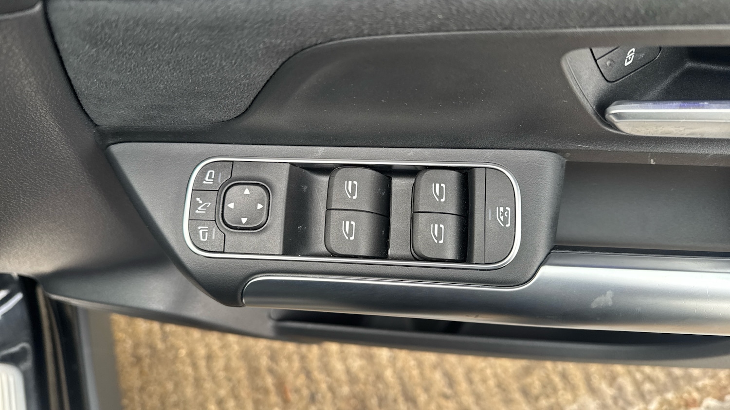 Used Mercedes-Benz GLA 2024 for sale - 76580623: Photo 29