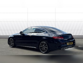 Used Mercedes-Benz C Class 2018 for sale - 79232421: Photo
