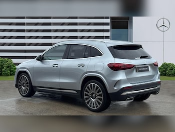 Used Mercedes-Benz GLA 2024 for sale - 79477971: Photo