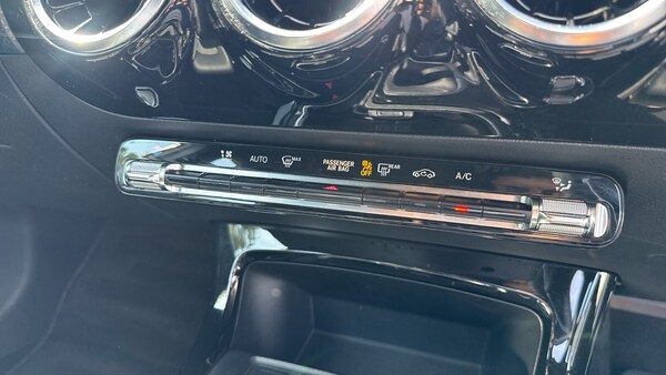 Used Mercedes-Benz A-Class 2020 for sale - 75790585: Photo 40