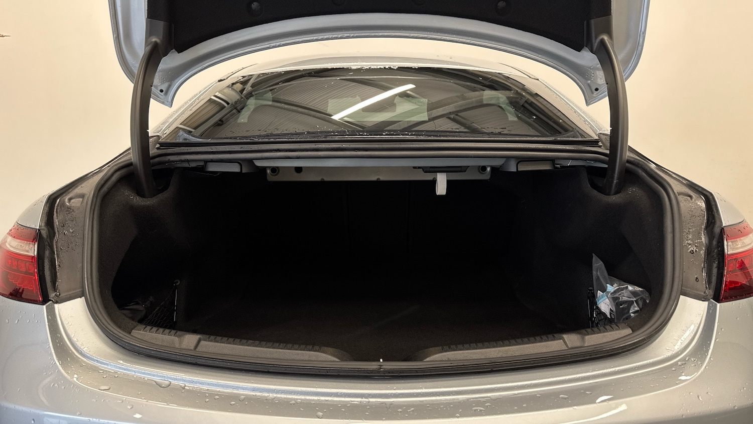 Used Mercedes-Benz E Class 2023 for sale - 77435608: Photo 4