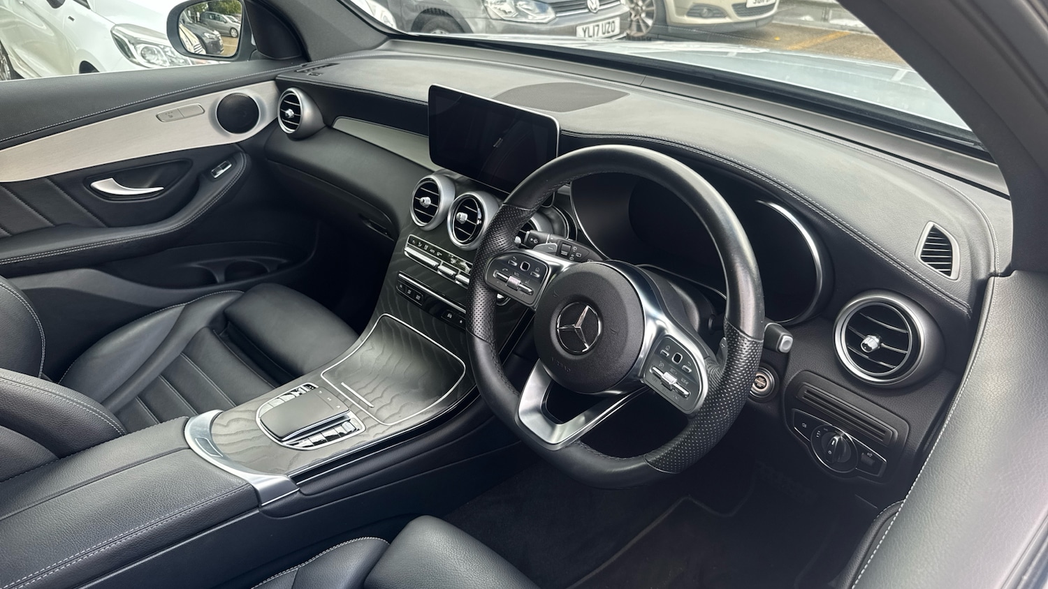 Used Mercedes-Benz GLC 2022 for sale - 76243093: Photo 11