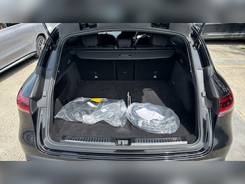 Used Mercedes-Benz EQC 2023 for sale - 78904405: Photo
