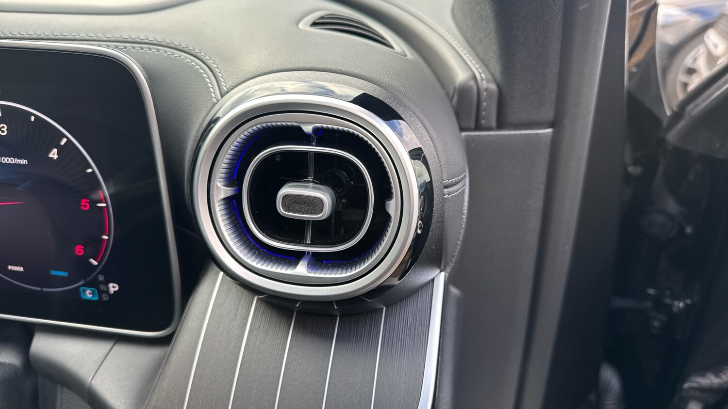 Used Mercedes-Benz GLC 2025 for sale - 77503992: Photo 24