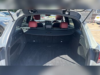 Used Mercedes-Benz GLC 2020 for sale - 75764338: Photo