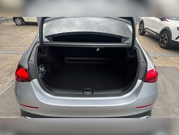Used Mercedes-Benz E-Class 2024 for sale - 75862833: Photo